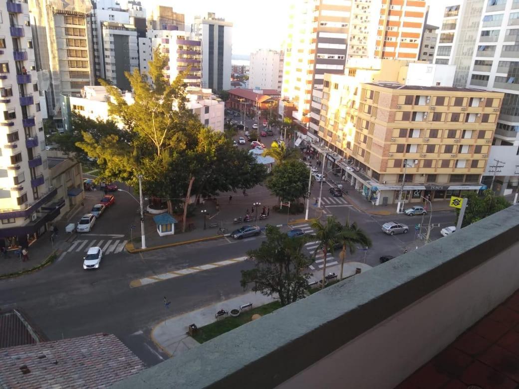Edificio Praia De Torres Lägenhet Exteriör bild